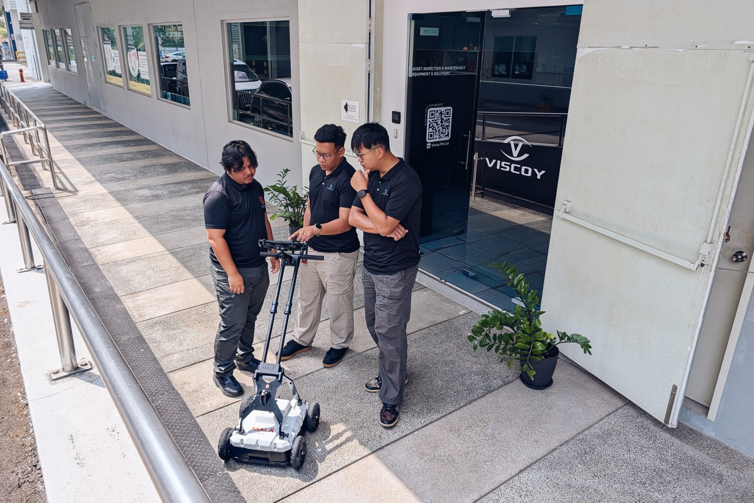VISCOY Field Engineers trained to use MALA Easy Locator Core